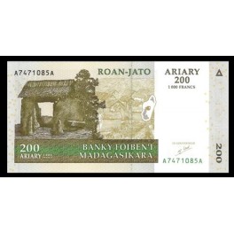 Madagascar Pick. 87 200 Ariary 2004 SC